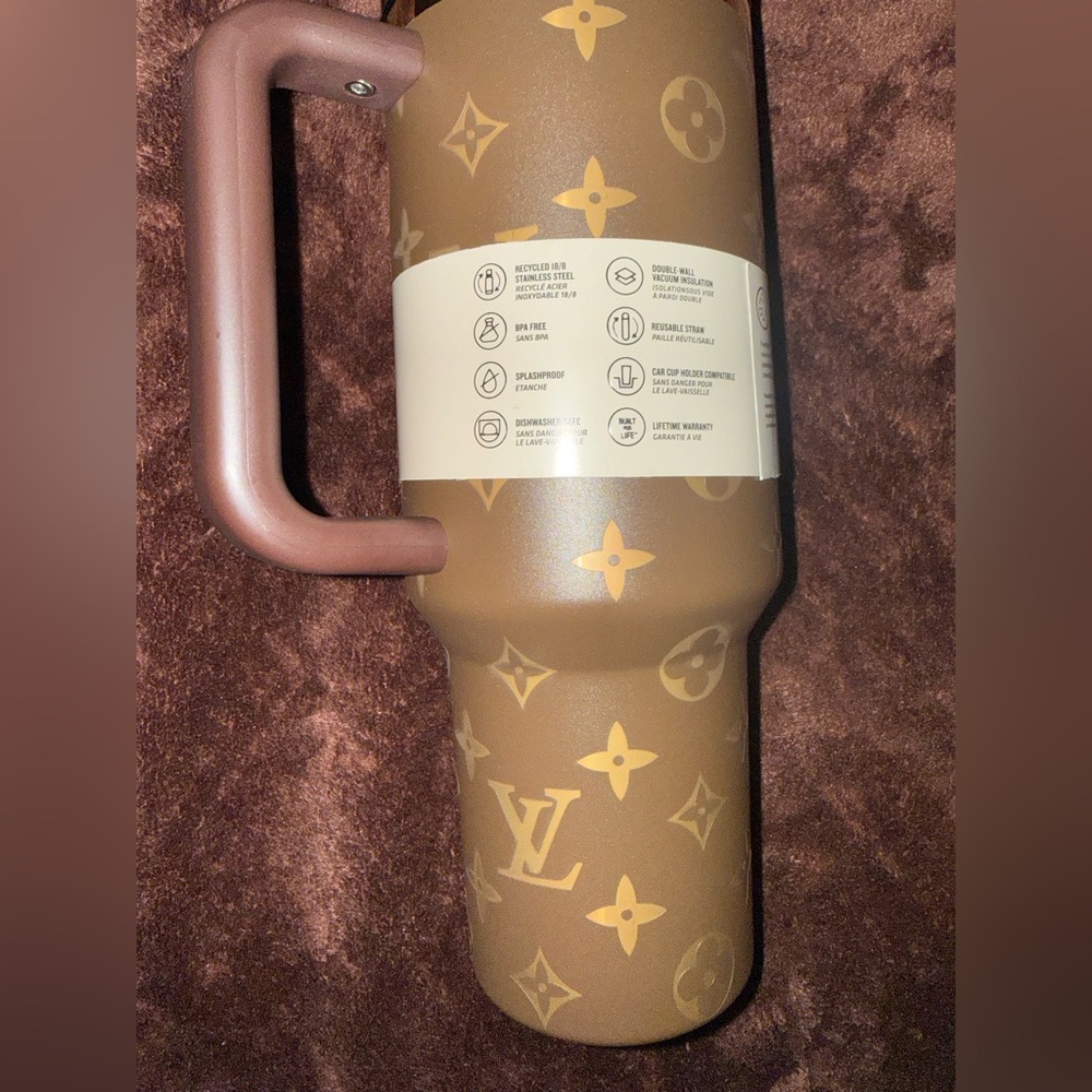 Stanley Brown & Gold Quencher H2.0 Travel 40oz. Tumbler w Monogram Accents- New - Picture 3 of 4